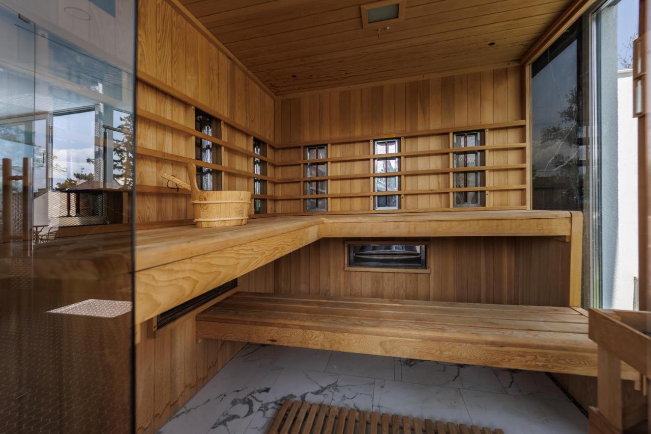 Villa Bauhaus Wellness Apartman Siófok Exteriér fotografie