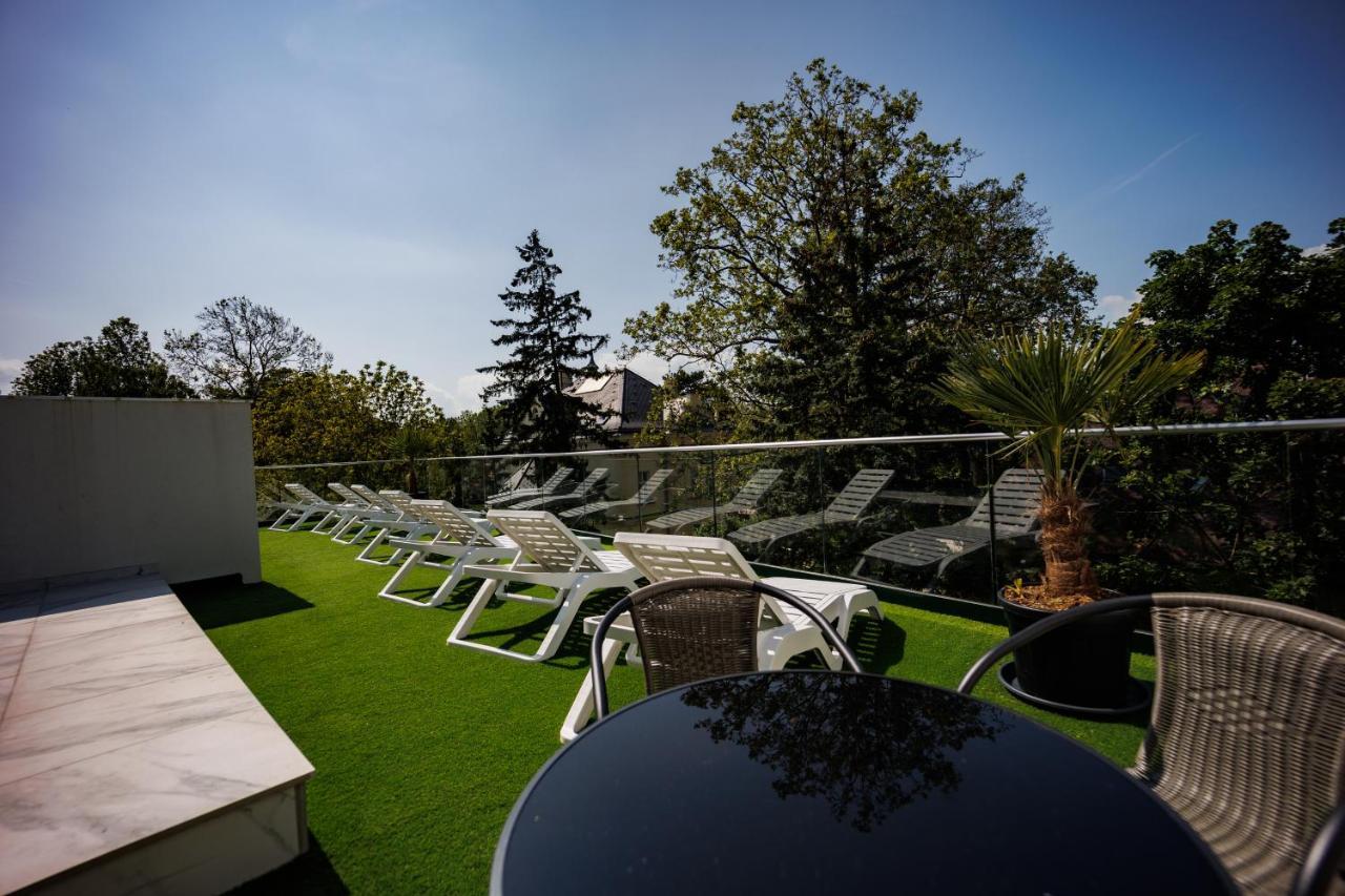 Villa Bauhaus Wellness Apartman Siófok Exteriér fotografie